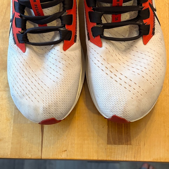 Nike Men's Size 10 Cleveland Browns Pegasus 38 - Picture 3 of 9